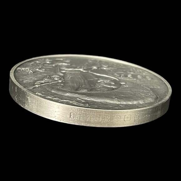 Franklin Mint History of Colonial America Pewter Medal Canoeing Mississippi Rive - Picture 3 of 3